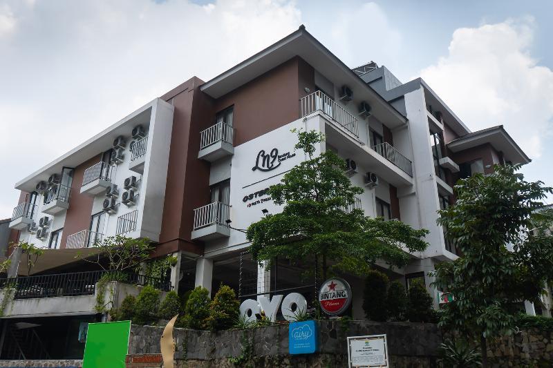 OYO794万隆Ln9旅馆酒店 外观 照片